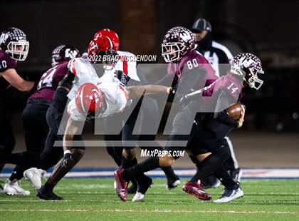 Thumbnail 3 in Horn vs Wylie (UIL 6A D1 Bi-District Playoff) photogallery.