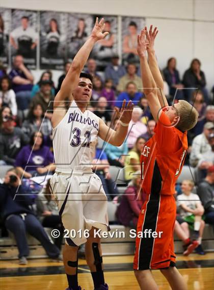 Thumbnail 2 in Elbert vs. Flagler photogallery.