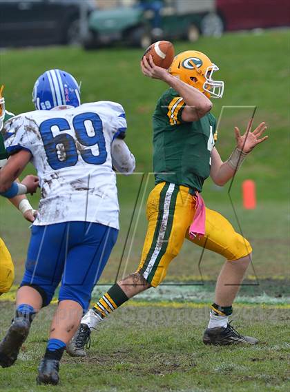 Thumbnail 3 in Darien @ Trinity Catholic photogallery.
