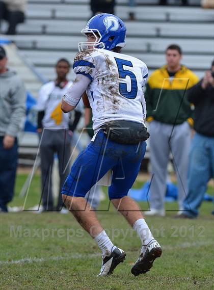 Thumbnail 3 in Darien @ Trinity Catholic photogallery.