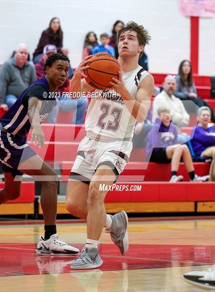 Thumbnail 3 in Bonham vs. Bowie "For the Love of the Game" Tournament photogallery.