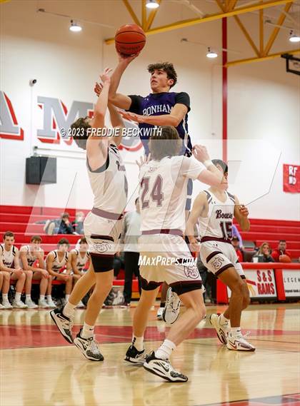 Thumbnail 1 in Bonham vs. Bowie "For the Love of the Game" Tournament photogallery.