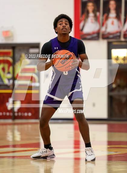 Thumbnail 2 in Bonham vs. Bowie "For the Love of the Game" Tournament photogallery.