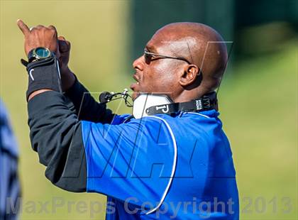 Thumbnail 2 in Katy vs. Fort Bend Elkins (UIL 5A Regional Playoff) photogallery.