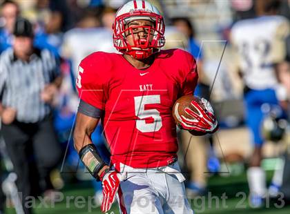Thumbnail 2 in Katy vs. Fort Bend Elkins (UIL 5A Regional Playoff) photogallery.