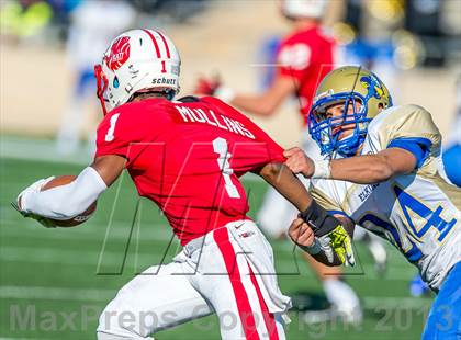 Thumbnail 3 in Katy vs. Fort Bend Elkins (UIL 5A Regional Playoff) photogallery.