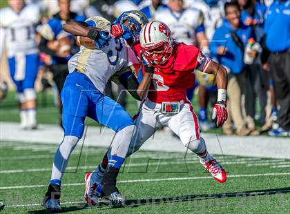Thumbnail 2 in Katy vs. Fort Bend Elkins (UIL 5A Regional Playoff) photogallery.