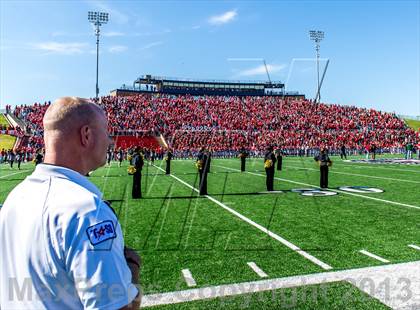 Thumbnail 2 in Katy vs. Fort Bend Elkins (UIL 5A Regional Playoff) photogallery.