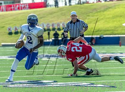 Thumbnail 1 in Katy vs. Fort Bend Elkins (UIL 5A Regional Playoff) photogallery.
