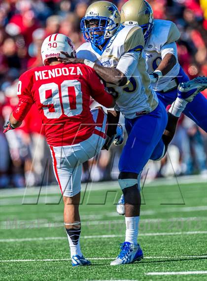 Thumbnail 2 in Katy vs. Fort Bend Elkins (UIL 5A Regional Playoff) photogallery.