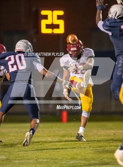 Thumbnail 2 in Douglas Byrd @ Terry Sanford photogallery.