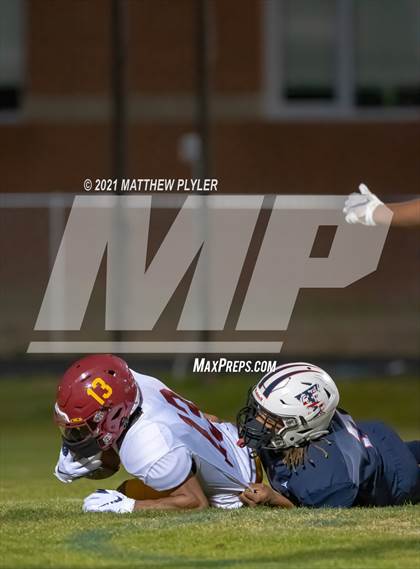 Thumbnail 1 in Douglas Byrd @ Terry Sanford photogallery.