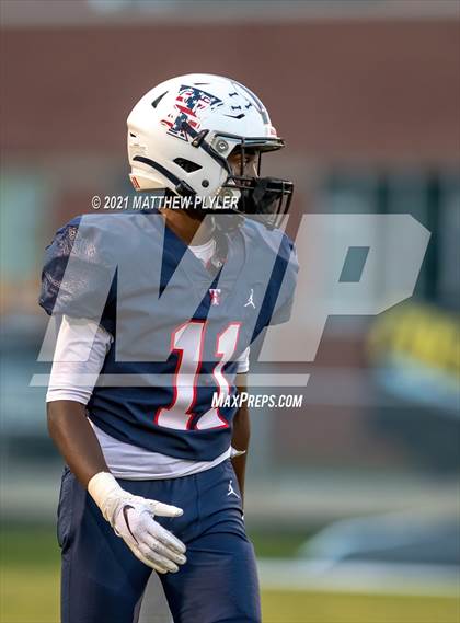Thumbnail 3 in Douglas Byrd @ Terry Sanford photogallery.