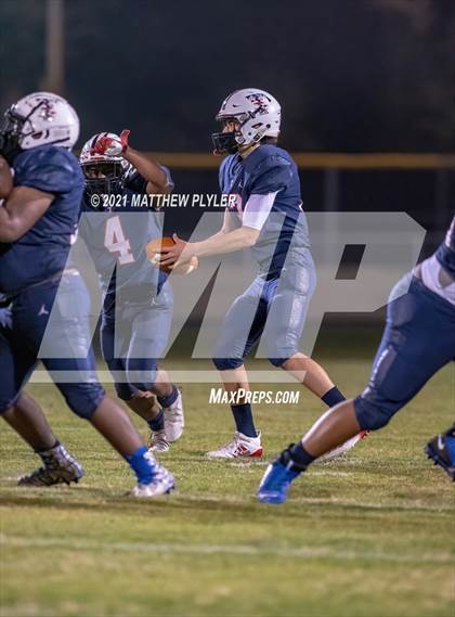 Thumbnail 2 in Douglas Byrd @ Terry Sanford photogallery.