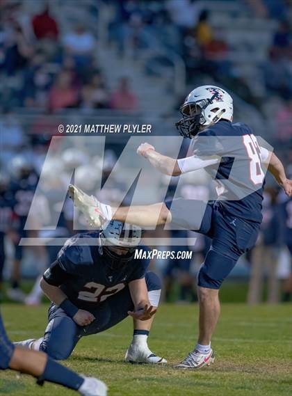 Thumbnail 1 in Douglas Byrd @ Terry Sanford photogallery.