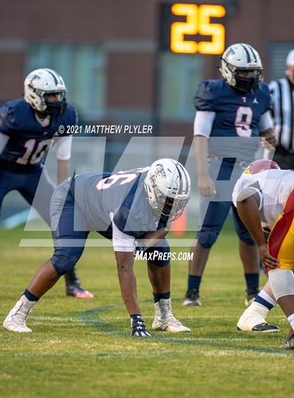 Thumbnail 3 in Douglas Byrd @ Terry Sanford photogallery.
