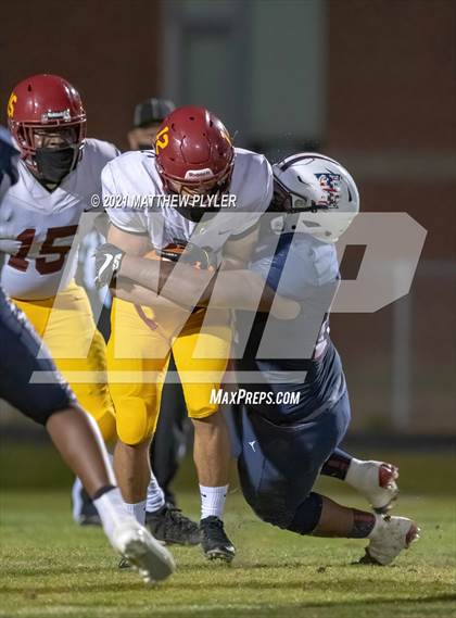 Thumbnail 2 in Douglas Byrd @ Terry Sanford photogallery.