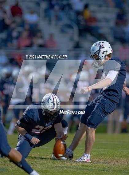 Thumbnail 3 in Douglas Byrd @ Terry Sanford photogallery.