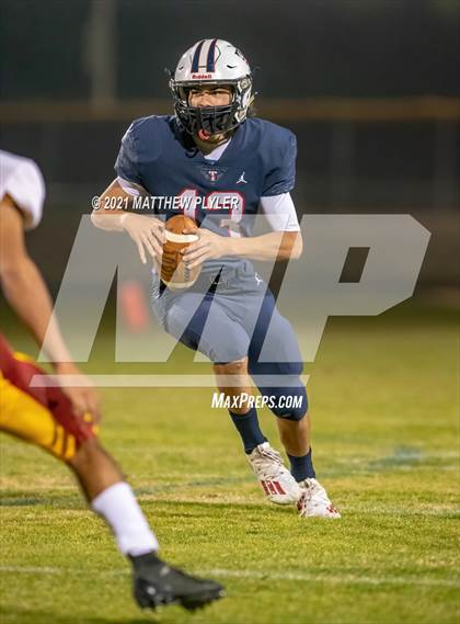 Thumbnail 3 in Douglas Byrd @ Terry Sanford photogallery.