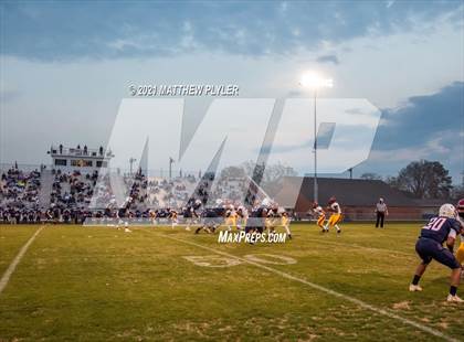 Thumbnail 3 in Douglas Byrd @ Terry Sanford photogallery.