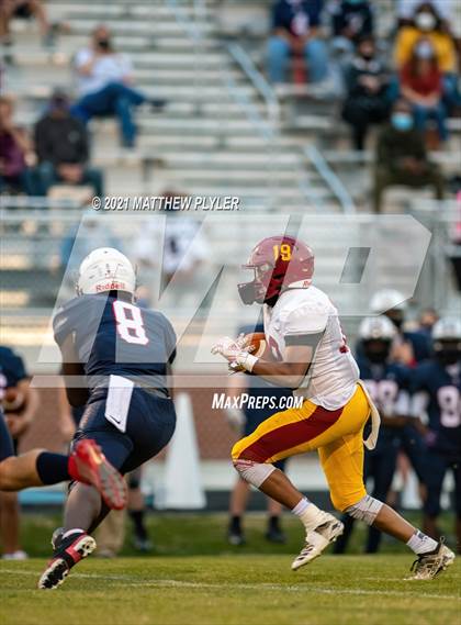 Thumbnail 3 in Douglas Byrd @ Terry Sanford photogallery.