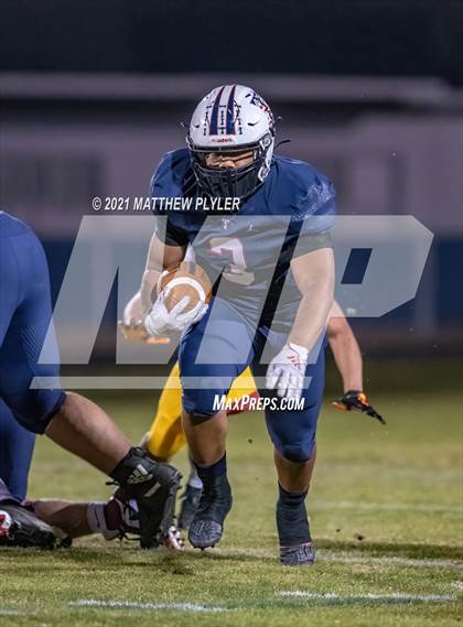 Thumbnail 2 in Douglas Byrd @ Terry Sanford photogallery.