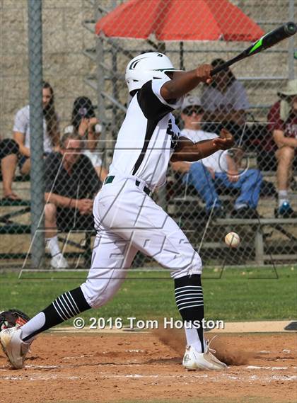 Thumbnail 2 in Bonita vs Claremont photogallery.