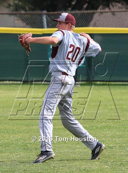 Thumbnail 3 in Bonita vs Claremont photogallery.