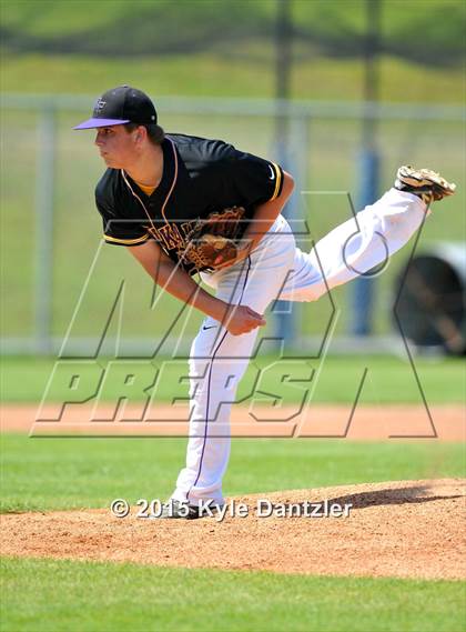 Thumbnail 1 in Kinkaid vs St. Marks (SPC Final) photogallery.
