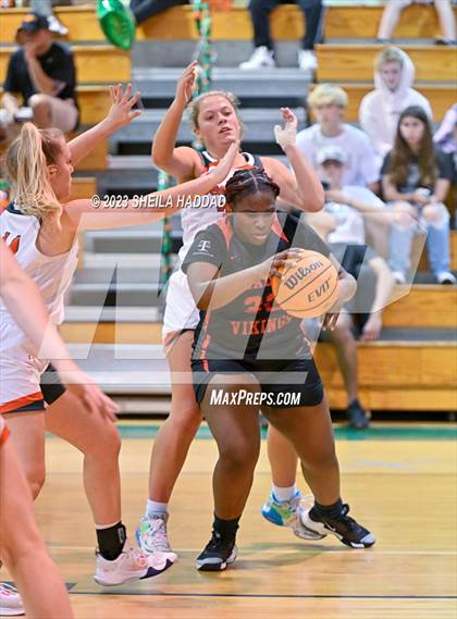 Thumbnail 2 in Northeast @ Seminole (FHSAA District Tournament 5A District 9) photogallery.