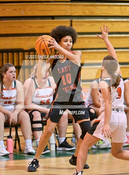 Thumbnail 1 in Northeast @ Seminole (FHSAA District Tournament 5A District 9) photogallery.