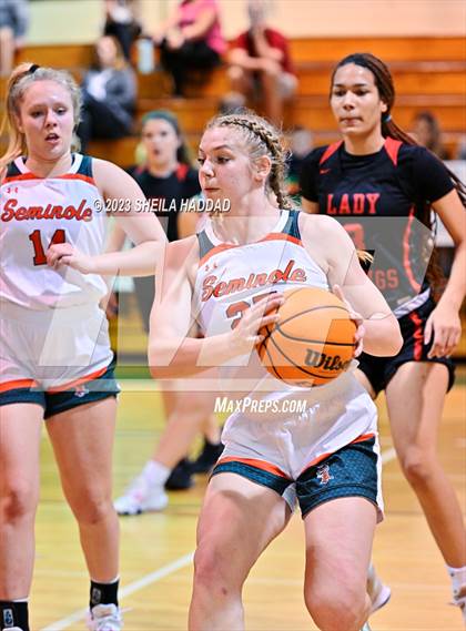 Thumbnail 2 in Northeast @ Seminole (FHSAA District Tournament 5A District 9) photogallery.