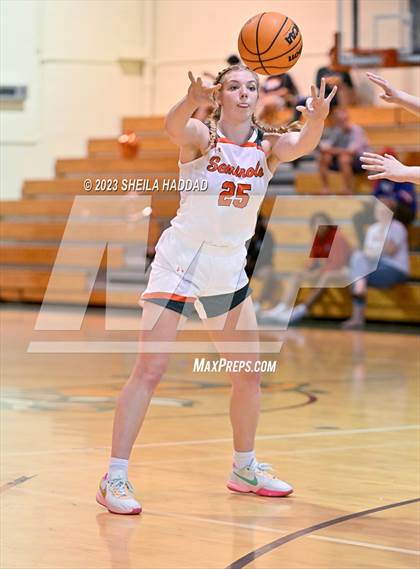 Thumbnail 3 in Northeast @ Seminole (FHSAA District Tournament 5A District 9) photogallery.