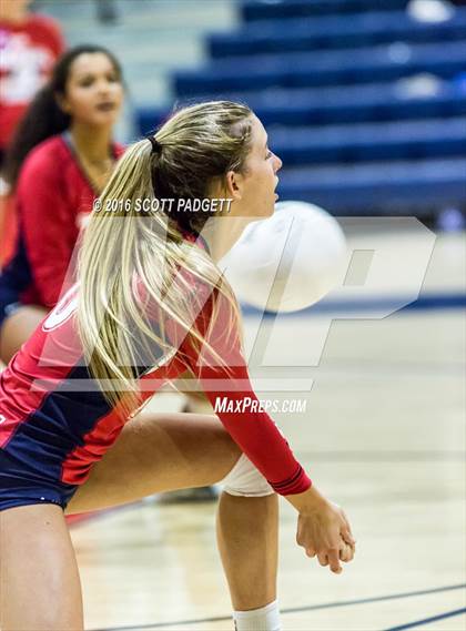 Thumbnail 2 in Vista Murrieta @ Great Oak photogallery.