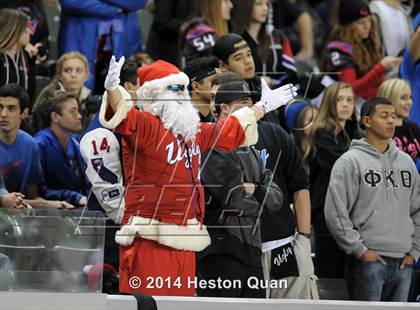 Thumbnail 3 in Clayton Valley Charter vs. Redlands East Valley (CIF State D2 Final) photogallery.