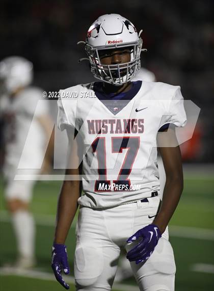 Thumbnail 1 in La Grange vs. Madisonville (UIL 4A-2 Bi-District Playoff) photogallery.