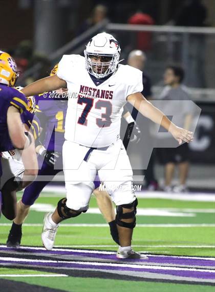 Thumbnail 2 in La Grange vs. Madisonville (UIL 4A-2 Bi-District Playoff) photogallery.
