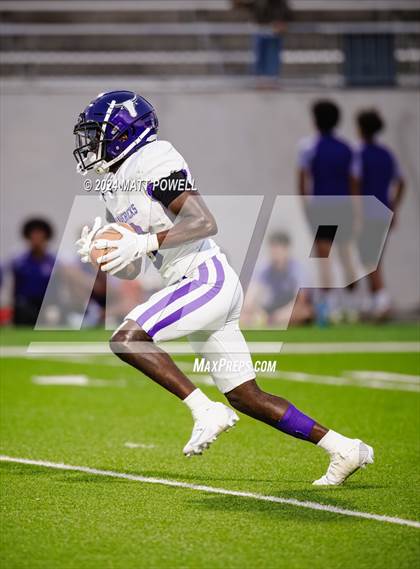 Thumbnail 1 in Katy Taylor vs. Morton Ranch photogallery.