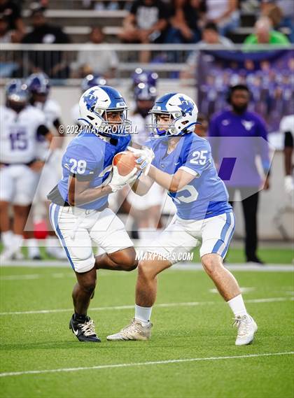 Thumbnail 2 in Katy Taylor vs. Morton Ranch photogallery.