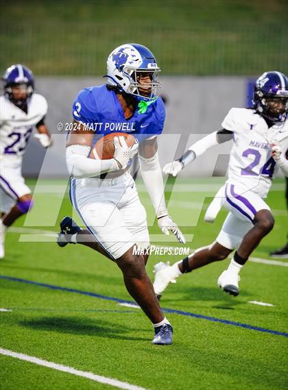 Thumbnail 3 in Katy Taylor vs. Morton Ranch photogallery.