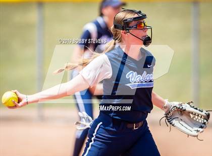 Thumbnail 2 in Valor Christian @ Falcon photogallery.