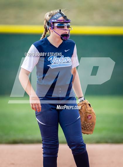 Thumbnail 2 in Valor Christian @ Falcon photogallery.