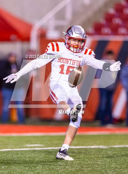 Thumbnail 2 in Bountiful vs Timpview (UHSAA 5A Final) photogallery.