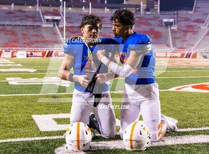 Thumbnail 3 in Bountiful vs Timpview (UHSAA 5A Final) photogallery.