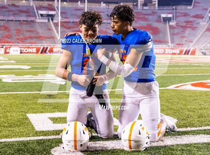 Thumbnail 1 in Bountiful vs Timpview (UHSAA 5A Final) photogallery.