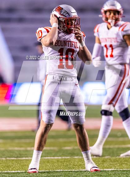 Thumbnail 2 in Bountiful vs Timpview (UHSAA 5A Final) photogallery.