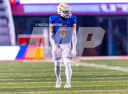Thumbnail 1 in Bountiful vs Timpview (UHSAA 5A Final) photogallery.