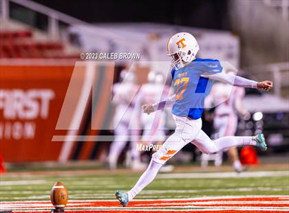 Thumbnail 1 in Bountiful vs Timpview (UHSAA 5A Final) photogallery.
