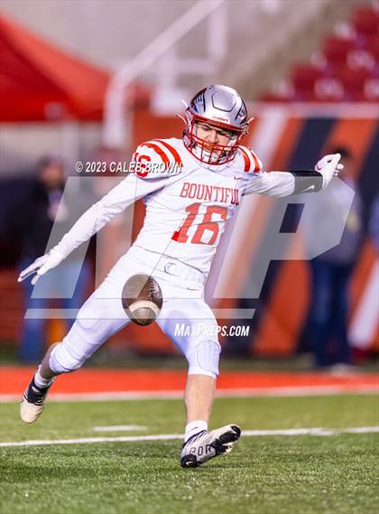 Thumbnail 3 in Bountiful vs Timpview (UHSAA 5A Final) photogallery.