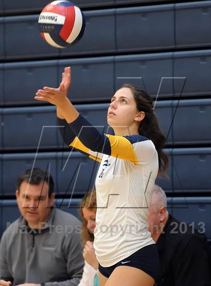 Thumbnail 1 in Oak Ridge vs. Nevada Union (Nor Cal Classic) photogallery.